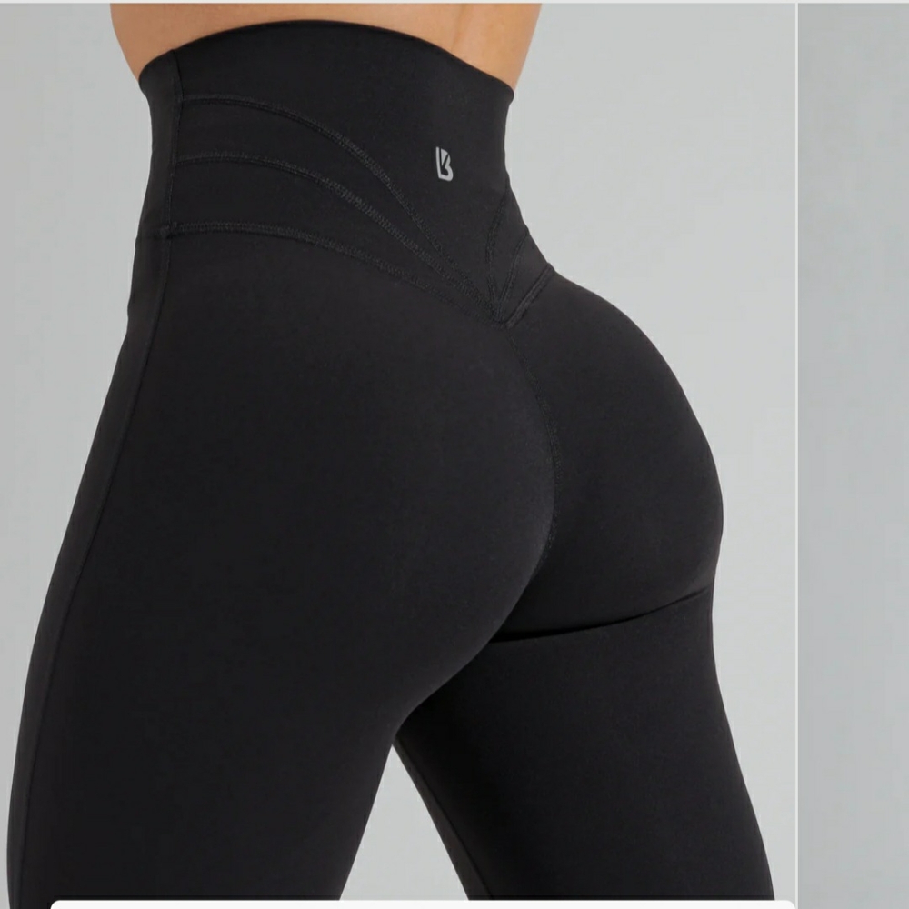 BuffBunny Sleek Black High-Waisted Leggings